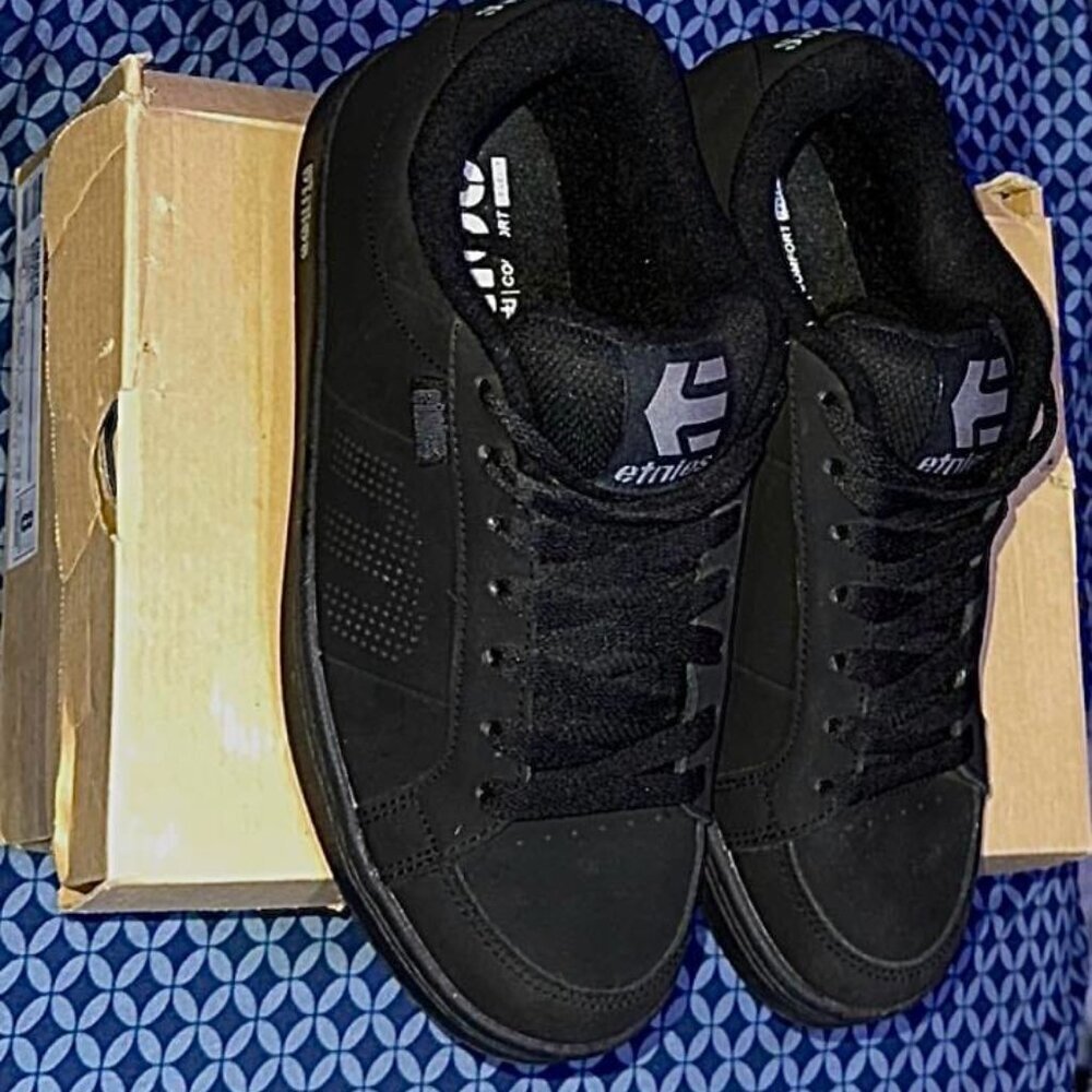 etnies Men's Kingpin Skate Sneakers Shoes - Picture 3 of 6